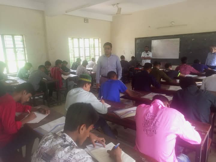 গফরগাঁওয়ে দাখিল পরীক্ষা: নকলের দায়ে ইউএনওর নির্দেশে ৪ পরীক্ষার্থী বহিষ্কার