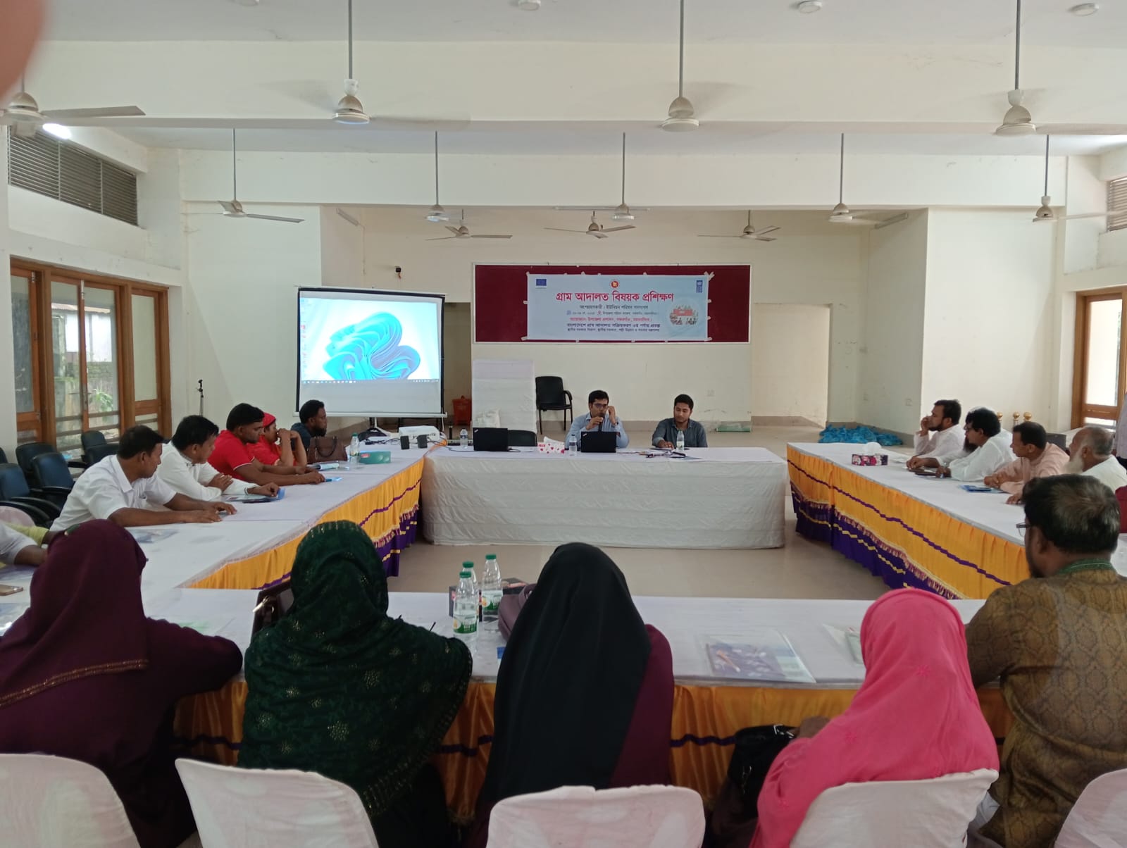 গফরগাঁওয়ে ইউপি সদস্যদের গ্রাম আদালত প্রশিক্ষণ সম্পন্ন