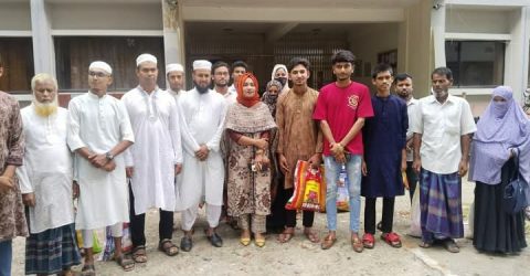 নান্দাইলে জুলাই বিপ্লবের শহীদ পরিবারের মাঝে ঈদ সামগ্রী উপহার দিয়েছেন ইউএনও সারমিনা সাত্তার 