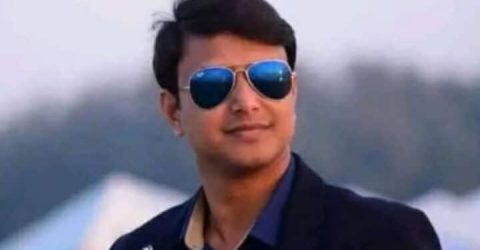 কিশোরগঞ্জ রেলওয়ে বিভাগে সীমাহীন দুর্নীতি ও অনিয়ম: প্রকৌশলী রাজনের অধীনস্থ শ্রমিকদের কাজ না করেও বেতন উত্তোলনের অভিযোগ। 