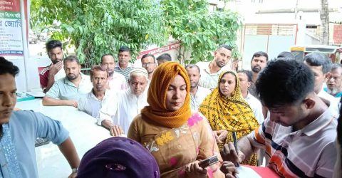 নান্দাইলে ডায়াগনস্টিক সেন্টারে‌ ভ্রাম্যমান আদালতের অভিযান চালিয়ে জরিমানা ও ডায়াগনস্টিক সিলগালা।