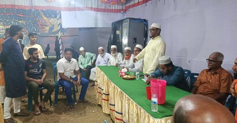 তাহিরপুরে জামায়াতের পূজামণ্ডপ পরিদর্শন