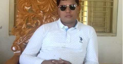 ঈশ্বরগঞ্জে ইউপি চেয়ারম্যানের বিরুদ্ধে ভ্যান চালককে মারধর ও তার বাড়িঘর ভেঙ্গে দেওয়ার অভিযোগ 