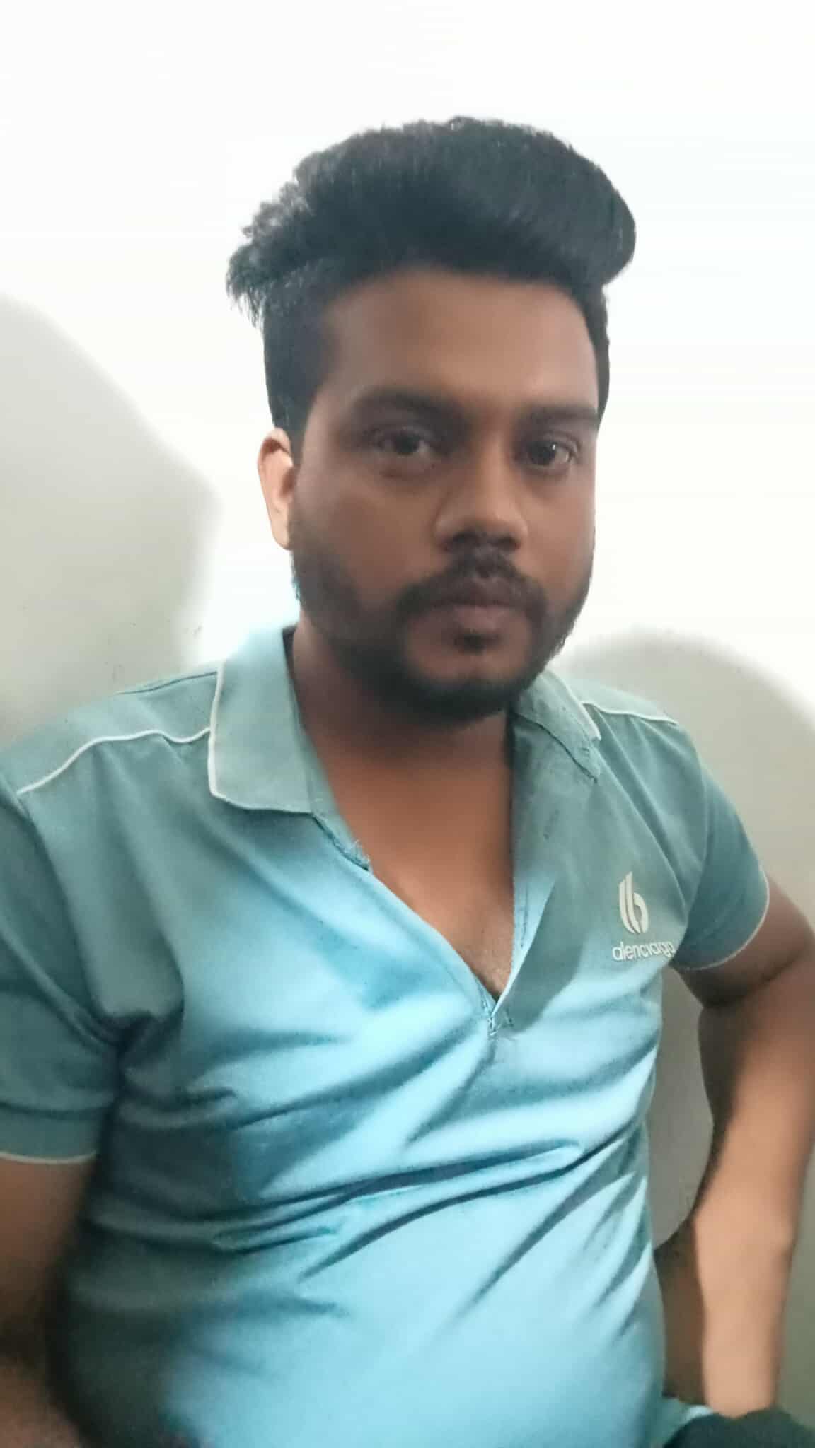 অপহরণকারীর হাত থেকে তরুণীকে উদ্ধার করল সাধারণ জনগণ