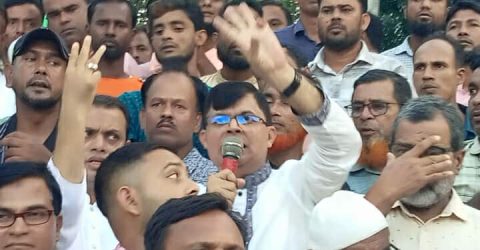 নান্দাইলে বিপ্লব ও সংহতি দিবসে মনোনয়ন বঞ্চিত চার প্রার্থী এক মঞ্চে। 