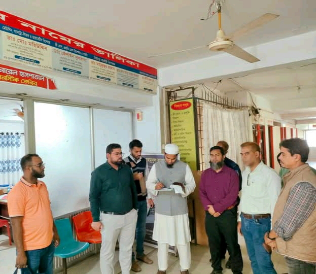 গফরগাঁওয়ে  ফুটপাত মুক্ত করতে ভ্রাম্যমাণ আদালতের অভিযান