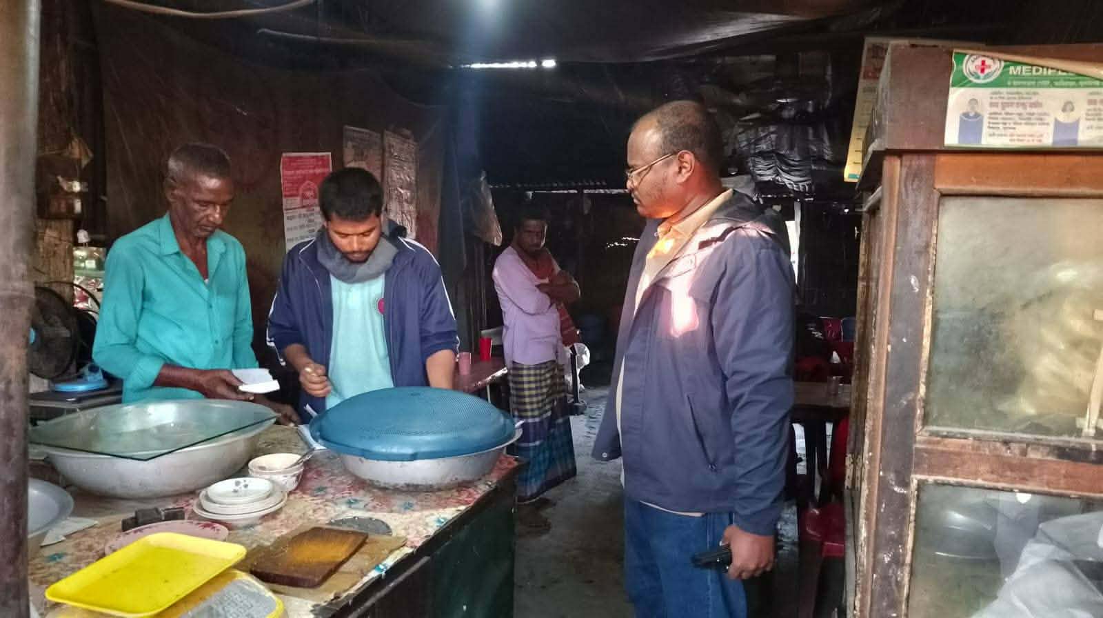 তাহিরপুরে নির্বাচনী আচরণবিধি প্রতিপালনে অভিযান ও মোবাইল কোর্ট, জরিমানা ৮ হাজার টাকা