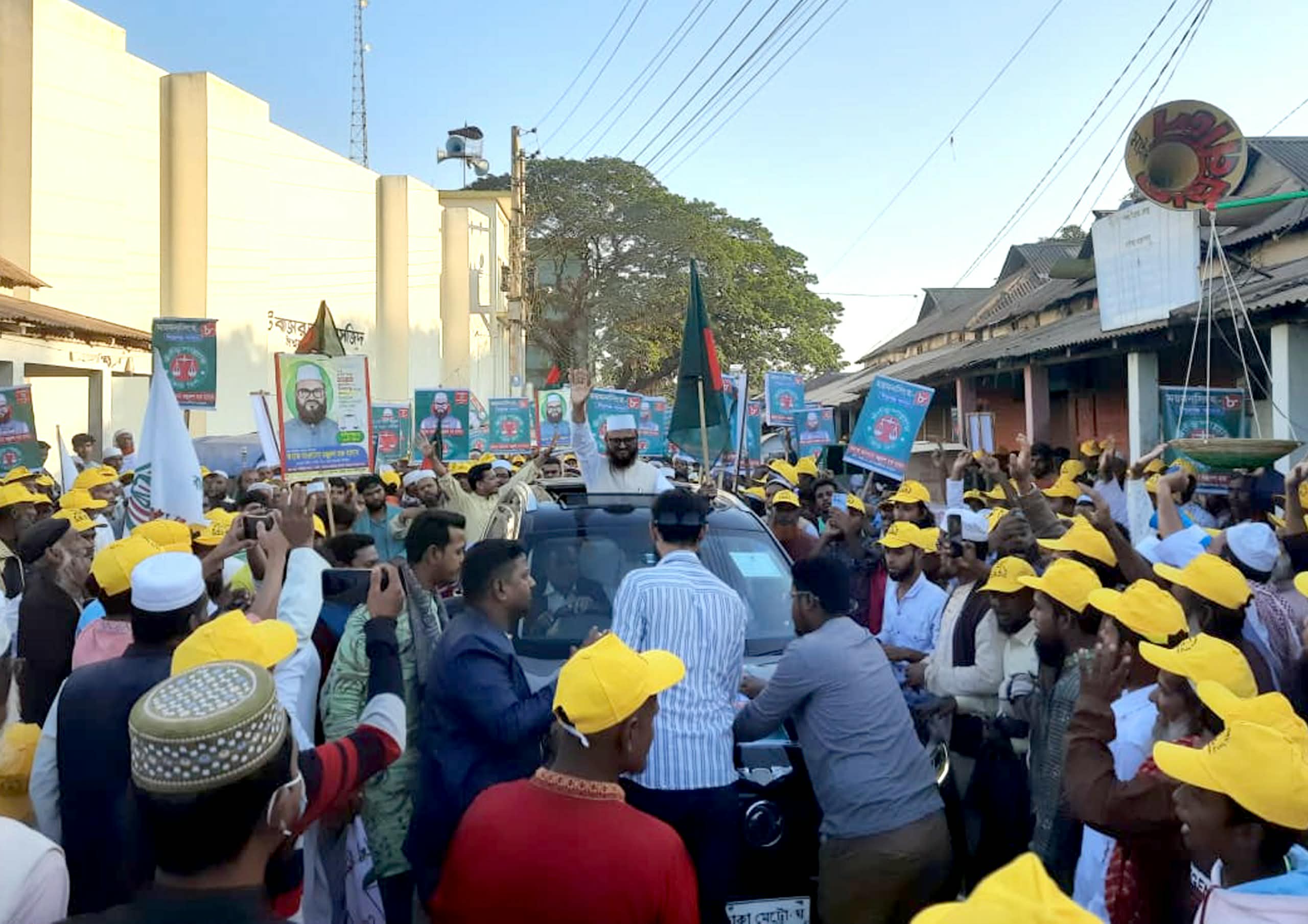 ঈশ্বরগঞ্জে জামায়াত প্রার্থীর নির্বাচনী গণমিছিল