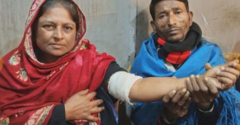 ঈশ্বরগঞ্জে সন্তানের হুমকিতে বাড়ি ছাড়া মা-বাবা