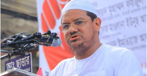 তারেক রহমানের প্রত্যাবর্তন রাজনীতিতে ইতিবাচক প্রভাব রাখবে বলে আশা করি-পীর সাহেব চরমোনাই