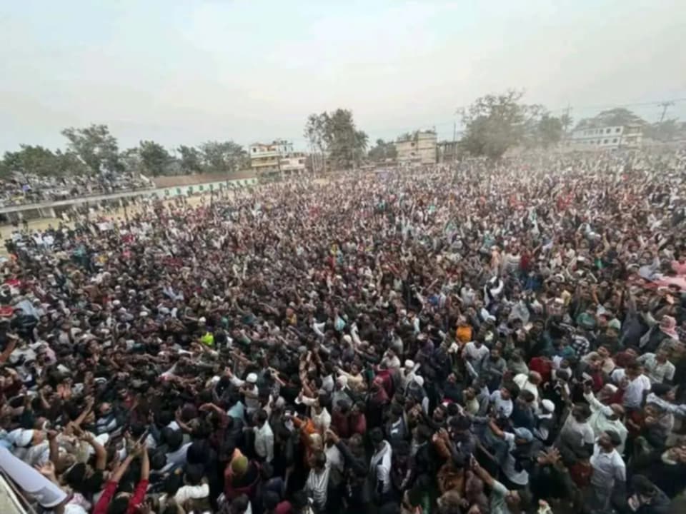ময়মনসিংহ-১০ গফরগাঁওয়ে স্বতন্ত্র প্রার্থী এবি সিদ্দিকুর রহমানের মিছিলে জনজোয়ার