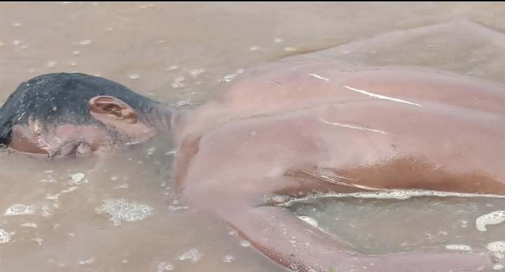 তাহিরপুরের যাদুকাটা নদী থেকে লাশ উদ্ধার 