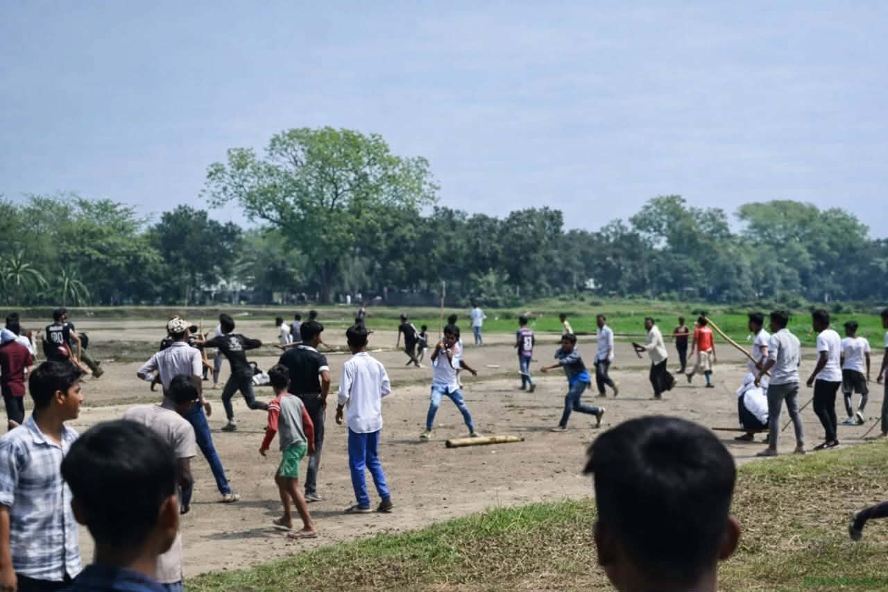 ঈশ্বরগঞ্জে জুয়া খেলাকে কেন্দ্র করে দুপক্ষের সংঘর্ষ