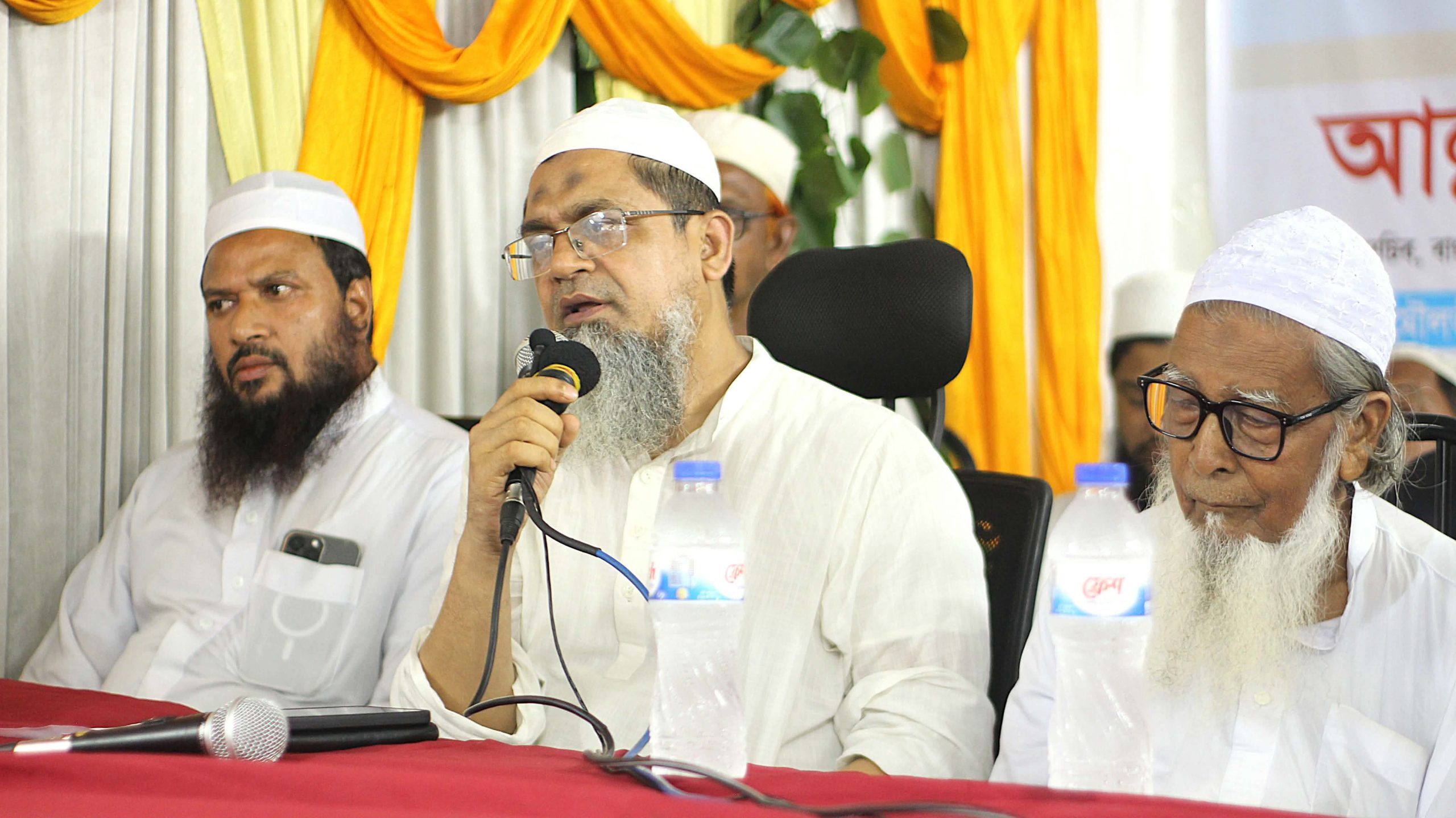 ফুলপুরে আল খলিল ট্যুরস এন্ড ট্রাভেলসের ফ্রি ওমরাহ লটারি অনুষ্ঠিত